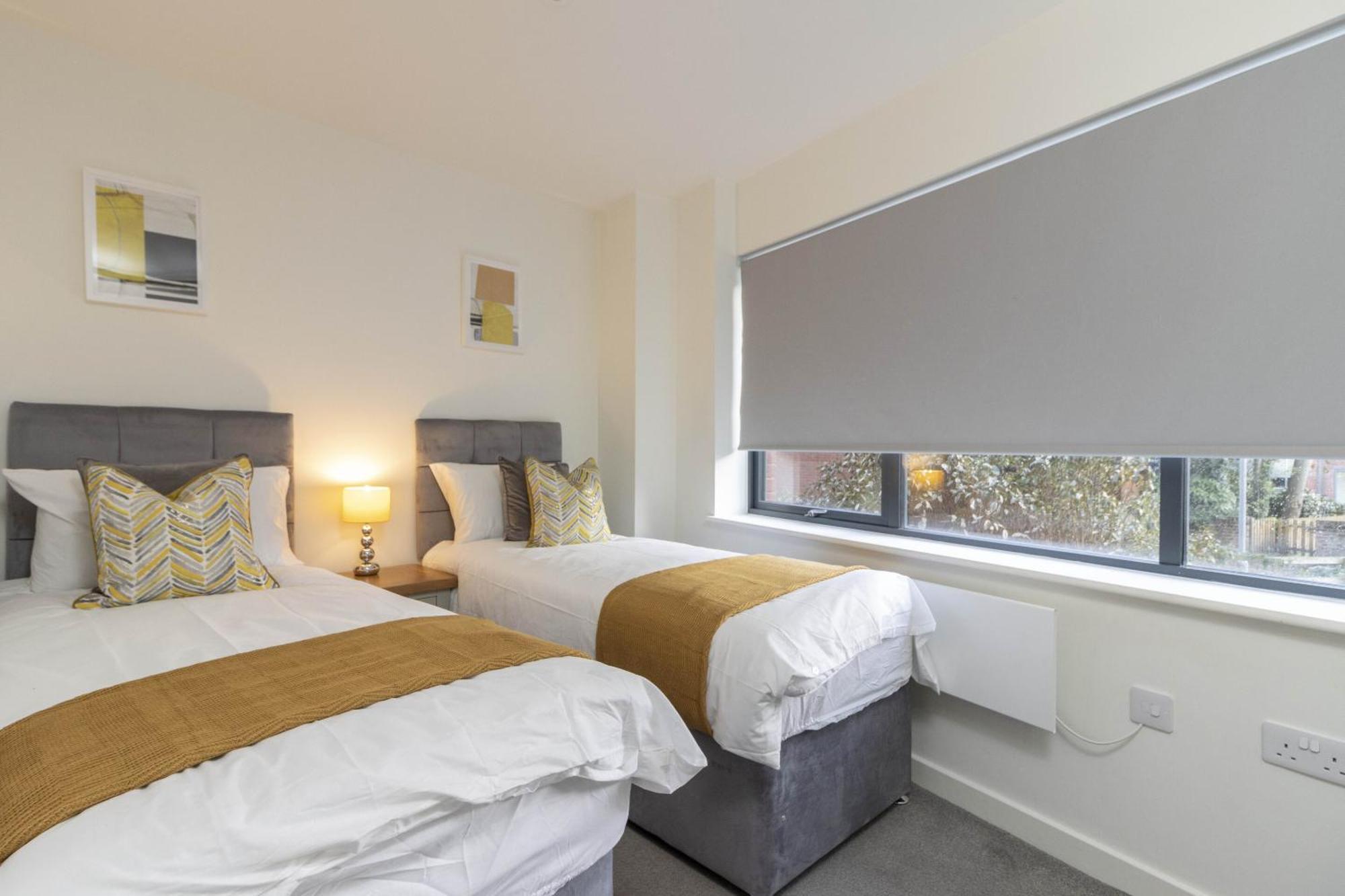 דירות אקסטר Linacre 11 - Modern 2 Bed Behind The Cathedral With Free Parking And Fast Wifi מראה חיצוני תמונה