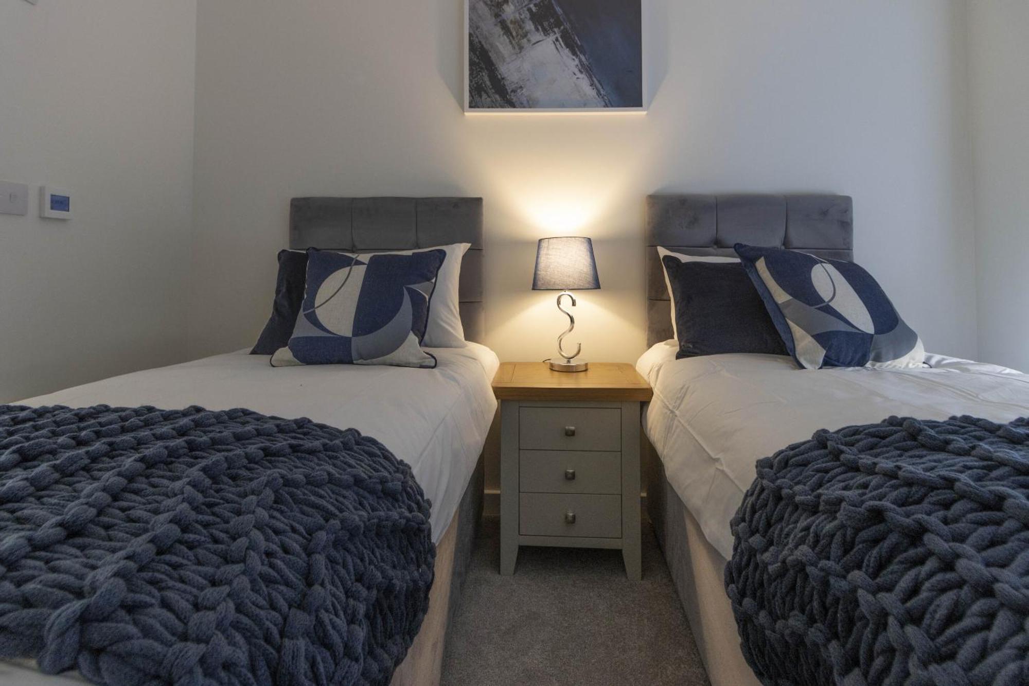 דירות אקסטר Linacre 11 - Modern 2 Bed Behind The Cathedral With Free Parking And Fast Wifi מראה חיצוני תמונה